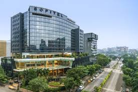 sofitel mumbai bkc